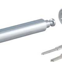 Curt 5/8’’ Hitch Lock 2’’ Or 2-1/2’’ Receiver - Watercraft Collection