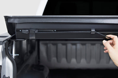Access Lorado 15-19 Ford F-150 5ft 6in Bed Roll-Up Cover - Tonneau Covers