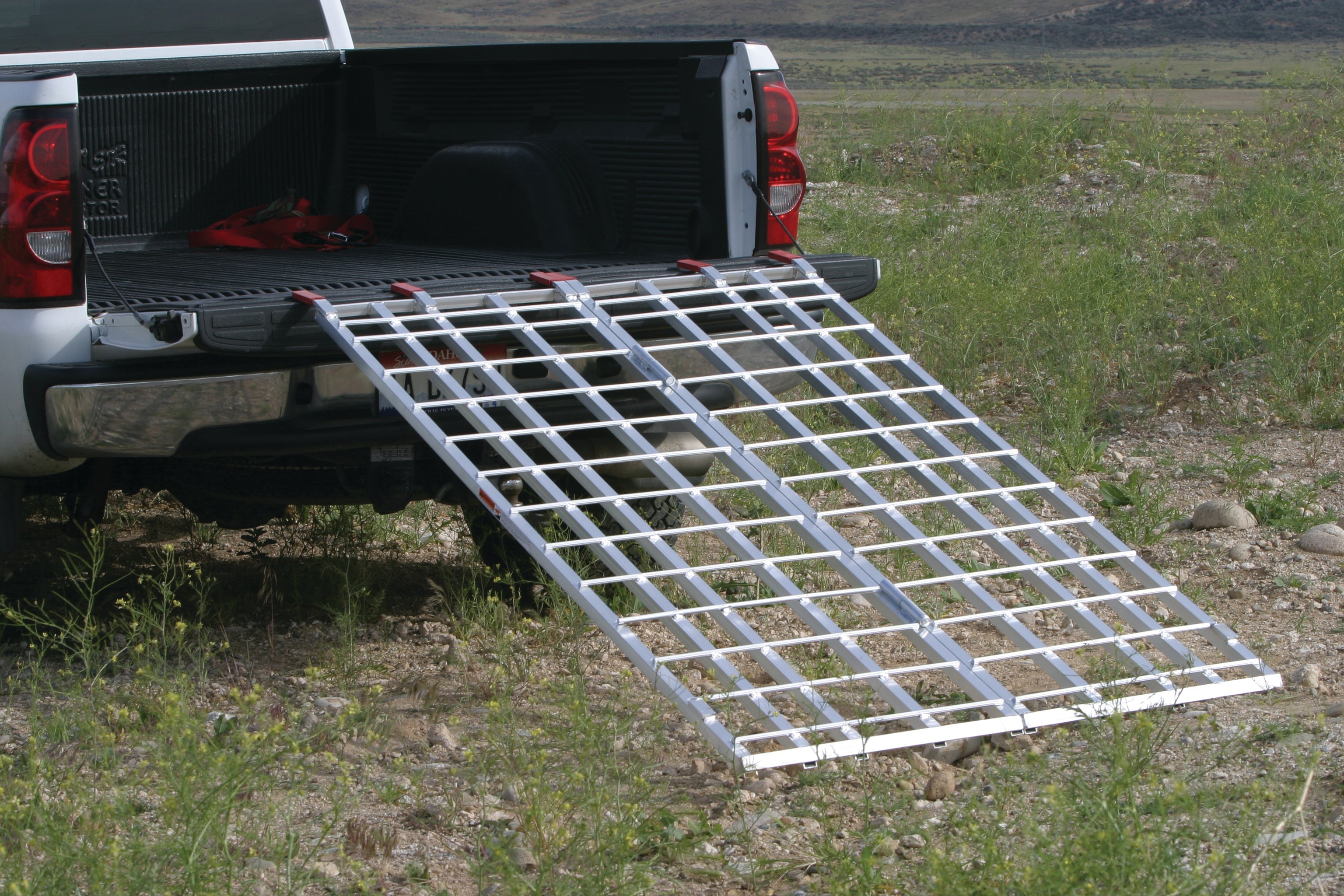 Open Trail Aluminum Bi-fold Ramp 1200 Lbs 70’’ X 48’’ - Tires & Wheels