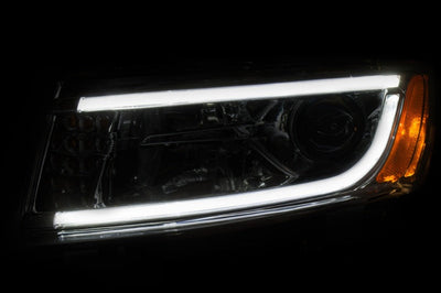 ANZO 2014-2015 Jeep Grand Cherokee Projector Headlights w/ Plank Style Design Chrome - Lights