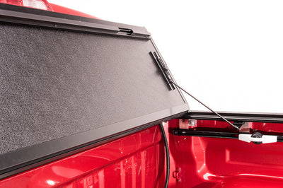BAK 00-06 Toyota Tundra Double Cab 6ft 2in Bed BAKFlip G2 - Tonneau Covers