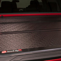BAK 16-20 Toyota Tacoma 5ft Bed BAKFlip FiberMax - Tonneau Covers