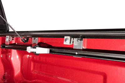 BAK 16-20 Toyota Tacoma 6ft Bed BAKFlip G2 - Tonneau Covers