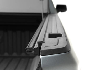 BAK 19-20 Chevy Silverado 6ft 6in Bed 1500 (New Body Style) BAKFlip G2 - Tonneau Covers