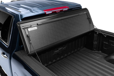 BAK 2020 Chevy Silverado 2500/3500 HD 6ft 9in Bed BAKFlip G2 - Tonneau Covers