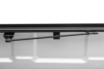 BAK 2022 Nissan Frontier 5ft Bed BAKFlip G2 - Tonneau Covers