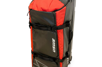 Uswe Buddy 150l Athlete Gear Trolley Bag Black/uswe Red - Black/Red - Apparel Collection