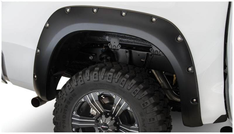 Bushwacker 07-13 Toyota Tundra Fleetside Pocket Style Flares 2pc 66.7/78.7/97.6in Bed - Black - Fender & Trim