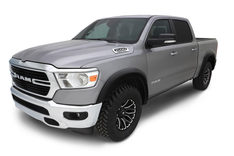 Bushwacker 09-18 Dodge Ram 1500 Fleetside OE Style Flares 4pc 67.4/76.3/96.3in Bed - Black - Fender & Trim
