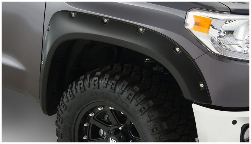Bushwacker 14-18 Toyota Tundra Pocket Style Flares 2pc - Black - Fender & Trim