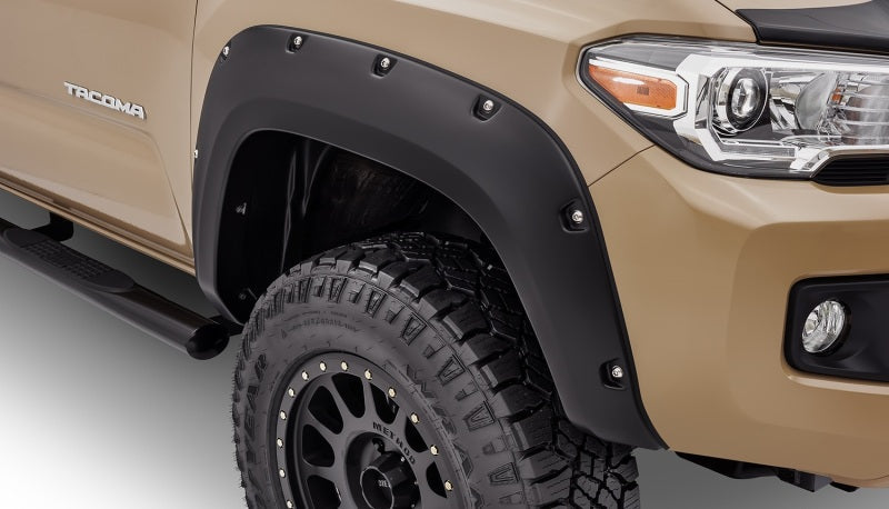 Bushwacker 16-18 Toyota Tacoma Pocket Style Flares 2pc 60.5/73.7in Bed - Black - Fender & Trim