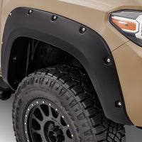 Bushwacker 16-18 Toyota Tacoma Pocket Style Flares 2pc 60.5/73.7in Bed - Black - Fender & Trim