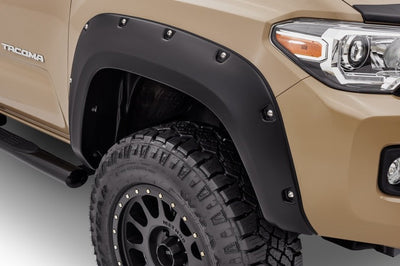 Bushwacker 16-18 Toyota Tacoma Pocket Style Flares 2pc 60.5/73.7in Bed - Black - Fender & Trim
