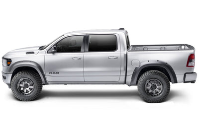Bushwacker 19-22 Ram 1500 (Excl. Rebel/TRX) 76.3 & 67.4in Bed Forge Style Flares 4pc - Tex. Blk - Fender Trim
