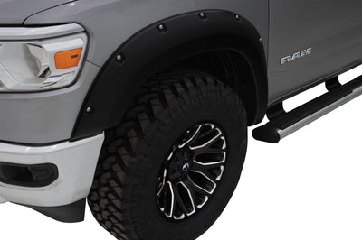 Bushwacker 19-22 Ram 1500 (Excl. Rebel/TRX) 76.3 & 67.4in Bed Pocket Style Flares 4pc Set - Black - Fender Trim