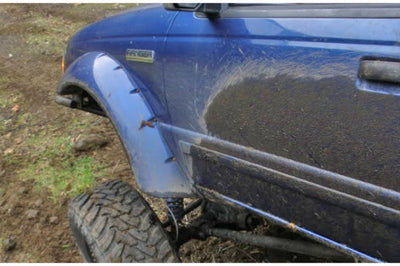 Bushwacker 93-11 Ford Ranger Cutout Style Flares 2pc - Black - Fender & Trim