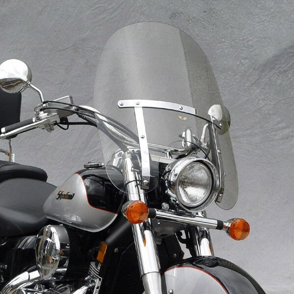 National Cycle Dakota 4.5 Windshield 18.25x23 - Light Grey