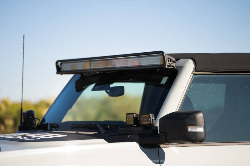DV8 Offroad 21-22 Ford Bronco 52-Inch Straight LED Light Bar Mount - Lights
