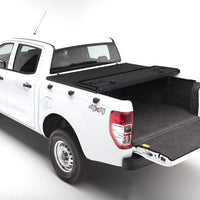 Extang 05-16 Nissan Frontier(5ft Bed) (w/ or w/o Track Sys) (5ft) Solid Fold 2.0 - Tonneau Covers