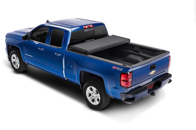 Extang 07-13 Chevy/GMC Silv/Sierra (5ft 8in) w/o Track System Solid Fold 2.0 - Tonneau Covers