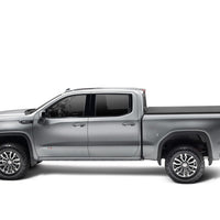 Extang 2019 Chevy/GMC Silverado/Sierra 1500 (New Body Style - 5ft 8in) Trifecta Signature 2.0 - Tonneau Covers