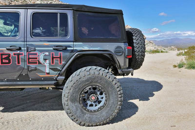 Fabtech 18-21 Jeep JL 4WD Rear Steel Tube Fenders - Textured Black - Fender Flares & Trim