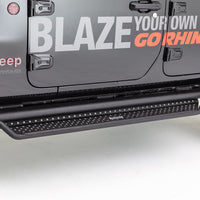 Go Rhino 07-20 Toyota Tundra Dominator Extreme D1 SideSteps Complete Kit w/SideStep + Brkts - Nerf Bars & Running Boards