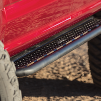 Go Rhino 07-20 Toyota Tundra Dominator Extreme D6 SideSteps Complete Kit w/SideStep + Brkts - Nerf Bars & Running Boards