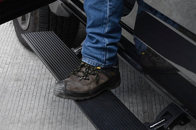 Go Rhino 22-23 Toyota Tundra CrewMax Cab 4dr E-BOARD E1 Electric Running Board Kit - Tex. Blk - Nerf Bars & Boards