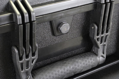 Go Rhino XVenture Gear Hard Case - Medium 18in. / Lockable / IP67 / Automatic Air Valve - Tex. Black - Roofs & Roof