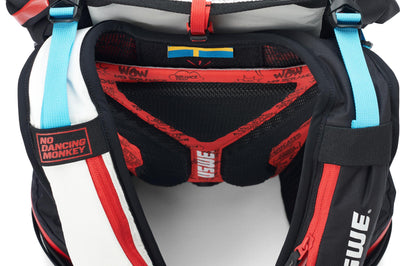 Uswe Hajker 30 Winter Daypack Waterproof Black - Apparel Collection