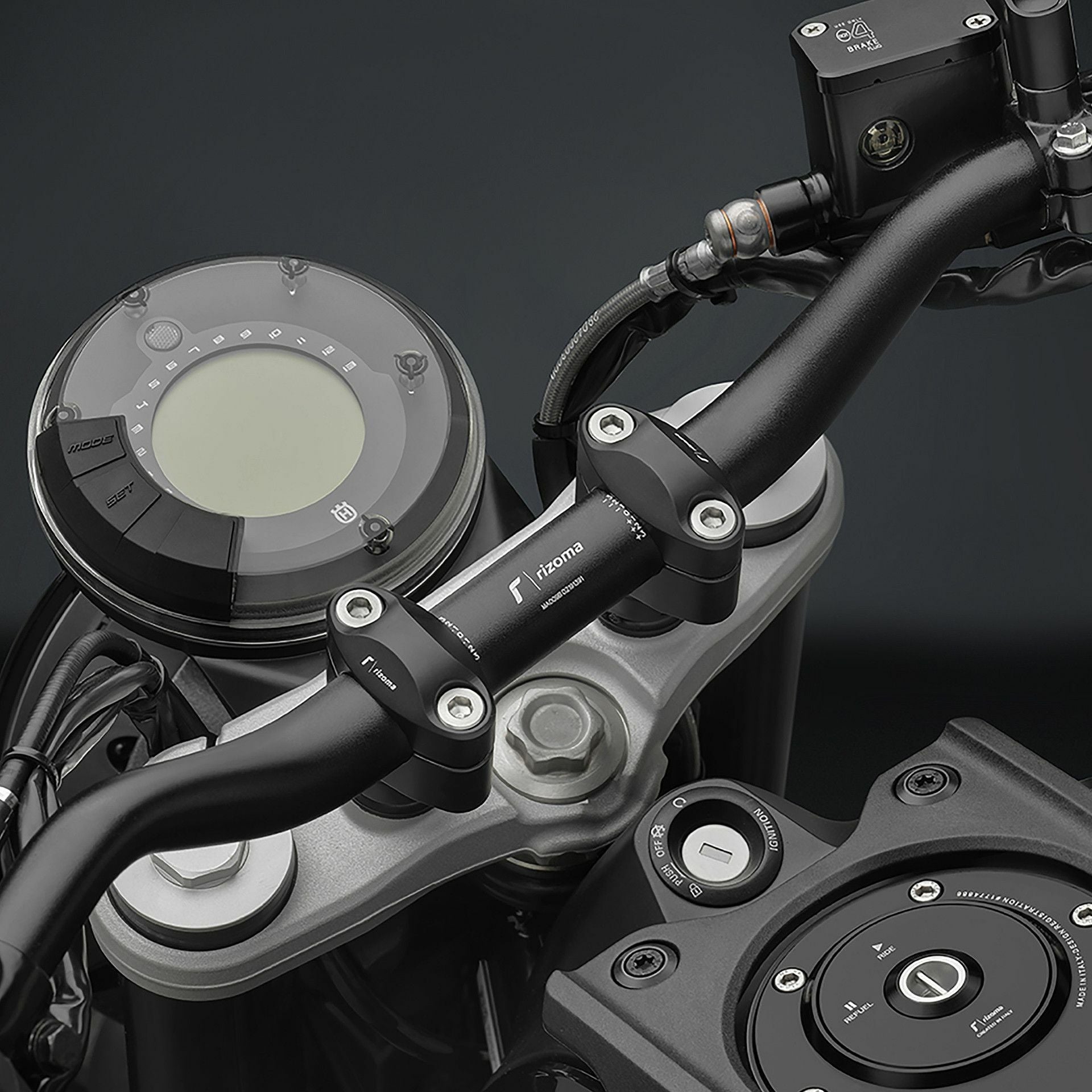 Rizoma Handlebar Tapered Black Dia 22-29mm/h 35mm/w 755mm - Street Collection