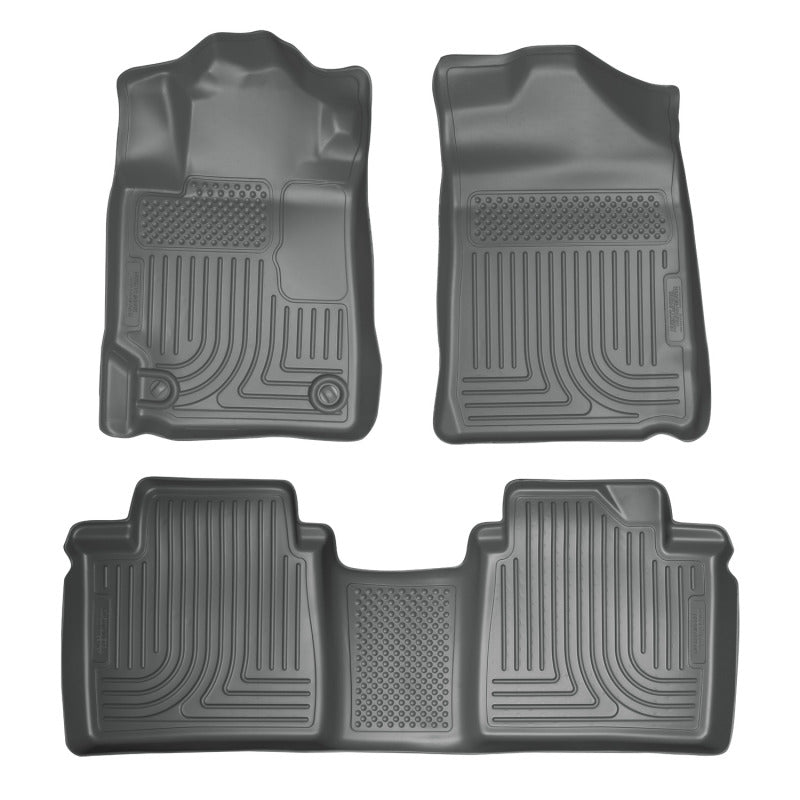 Husky Liners 07-11 Toyota Camry (All) WeatherBeater Combo Gray Floor (One Piece for 2nd Row) - Mats