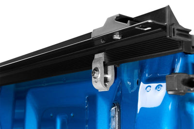 LUND Lund 04-18 Ford F-150 (5.5ft. Bed) Genesis Roll Up Tonneau Cover - Black - Covers