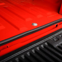 LUND Lund 07-17 Toyota Tundra (5.5ft. Bed) Genesis Elite Tri-Fold Tonneau Cover - Black - Covers