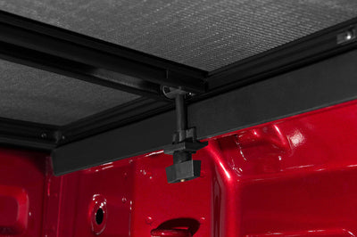 LUND Lund 19-23 Chevrolet Silverado 1500 6.5ft Bed Genesis Elite Tri-Fold Tonneau - Black - Covers