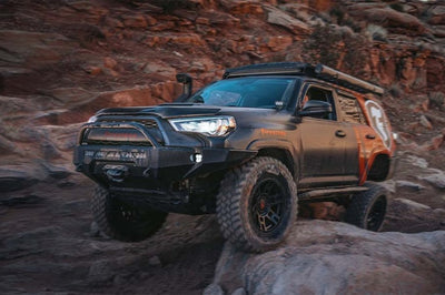 Magnaflow MagnaFlow 03-21 Toyota 4Runner V6 4.0L Overland Series Cat-Back Exhaust - Mufflers & Tips