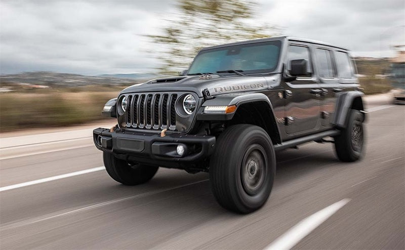 Magnaflow MagnaFlow 21-22 Jeep Wrangler V8 6.4L Street Series Cat-Back Exhaust w/ Black Tips - Mufflers &
