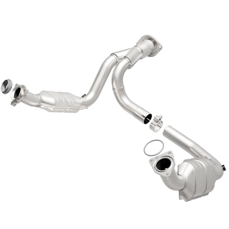 Magnaflow MagnaFlow Conv DF 07-08 Escalade 6.2 Driver Side OEM - Exhaust Mufflers & Tips