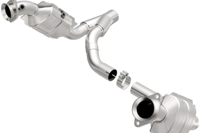 Magnaflow MagnaFlow Conv DF 09-10 Dodge Ram 1500 Pickup Truck 5.7L - Exhaust Mufflers & Tips