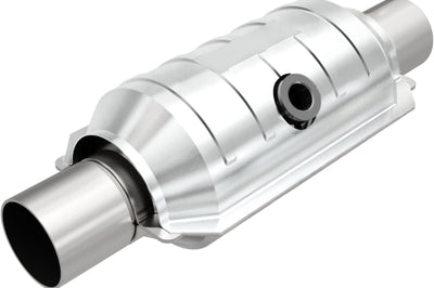 Magnaflow MagnaFlow Conv Univ 2.25 Mid Bed Sensor - Exhaust Mufflers & Tips