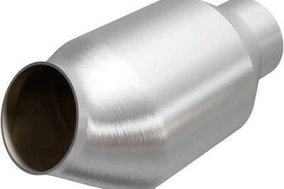Magnaflow MagnaFlow Conv Univ 2.50inch C/A Met. - Exhaust Mufflers & Tips