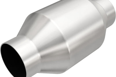 Magnaflow MagnaFlow Conv Univ 2.75inch C/C Met. - Exhaust Mufflers & Tips