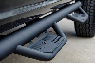 N-Fab Podium LG 09-17 Dodge Ram 1500 09-15.5 2500/3500/4500 Crew Cab - Tex. Black - 3in - Nerf Bars & Running Boards