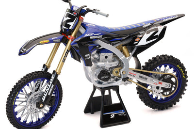 New Ray Toys Yamaha YZF450F Star Racing Team (Cooper Webb #2)/Scale - 1:6 - Apparel