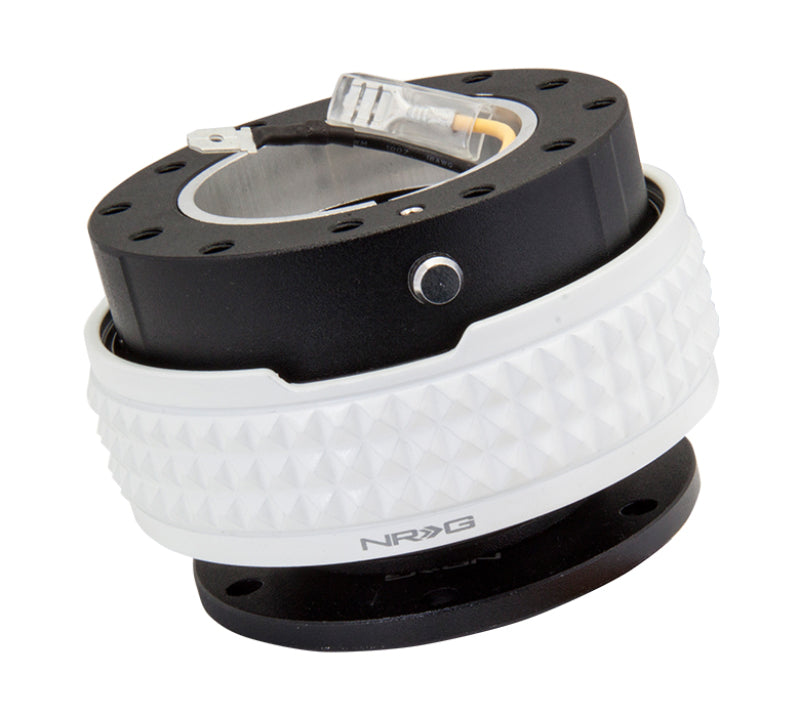 NRG Quick Release Kit - Pyramid Edition - Black Body / Glow In The Dark Ring - Interior Accessories