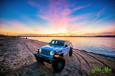ORACLE Lighting Oracle Oculus Bi-LED Projector Headlights for Jeep JL/Gladiator JT - Matte Black - 5500K - Lights