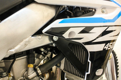 Works Radiator Brace Hon - Black - Offroad Collection