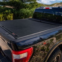 Roll-N-Lock 16-18 Toyota Tacoma Crew Cab SB 60-1/2in M-Series Retractable Tonneau Cover - Covers
