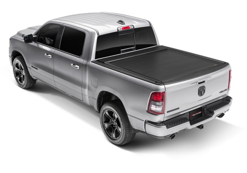Roll-N-Lock 19-22 RAM 1500 (w/o Swing Gate - 67.4in. Bed) E-Series XT Retractable Tonneau Cover - Covers
